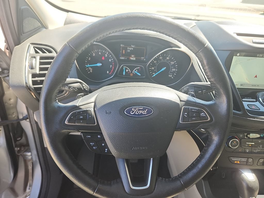 Used 2017 Ford Escape Titanium w/ Equipment Group 301A AWD/4WD image 14