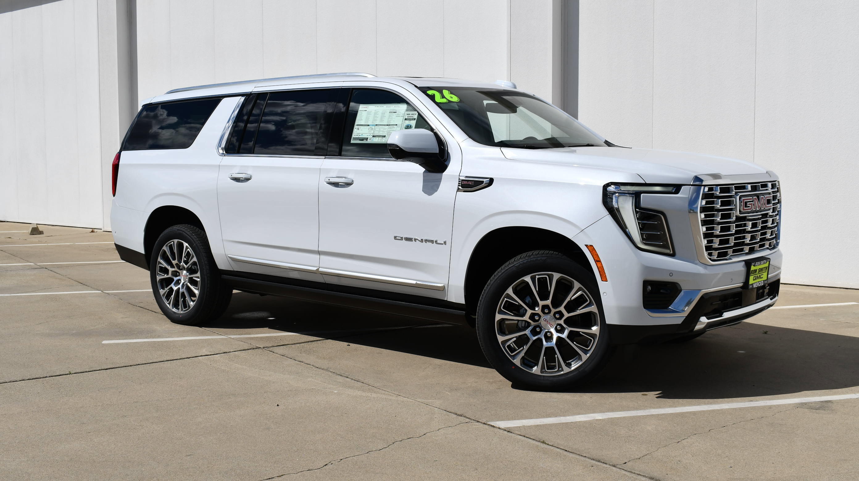 New 2026 GMC Yukon XL Denali AWD/4WD image 2