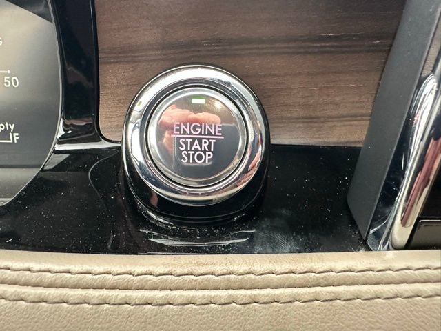 Used 2020 Lincoln Corsair Reserve w/ Equipment Group 202A image 34