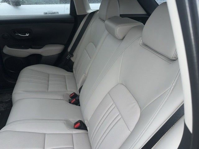 Used 2024 Honda HR-V EX-L image 8