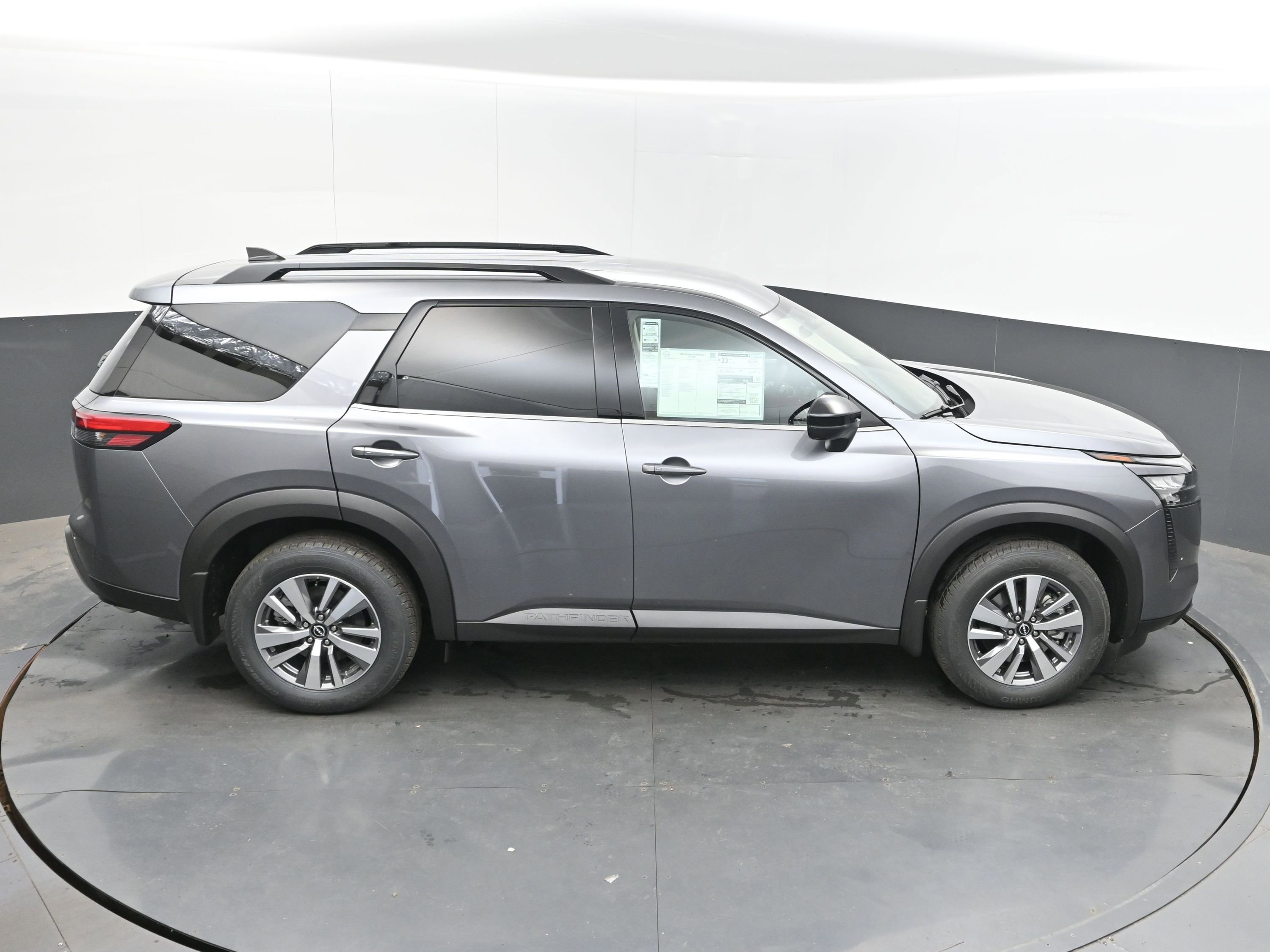 New 2026 Nissan Pathfinder SL FWD image 38
