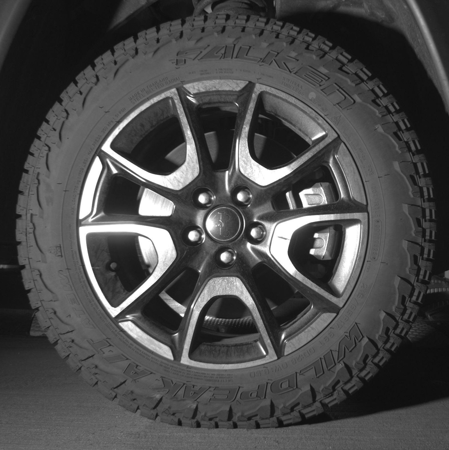 Used 2025 Jeep Compass Trailhawk image 13