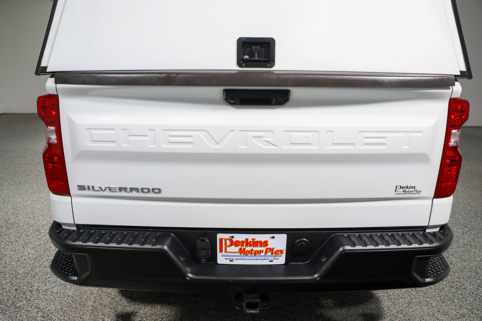 Used 2024 Chevrolet Silverado 1500 W/T w/ Trailering Package AWD/4WD image 6