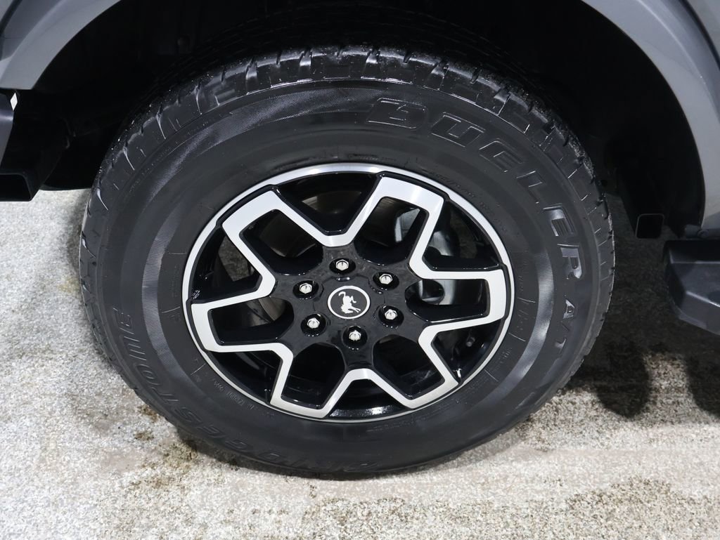 Used 2023 Ford Bronco Outer Banks image 10
