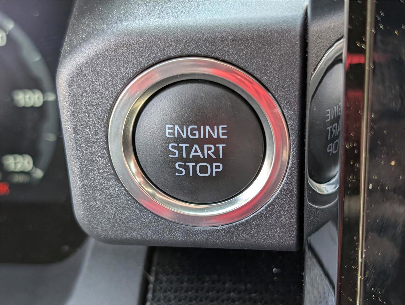 Used 2025 Toyota 4Runner Limited image 22