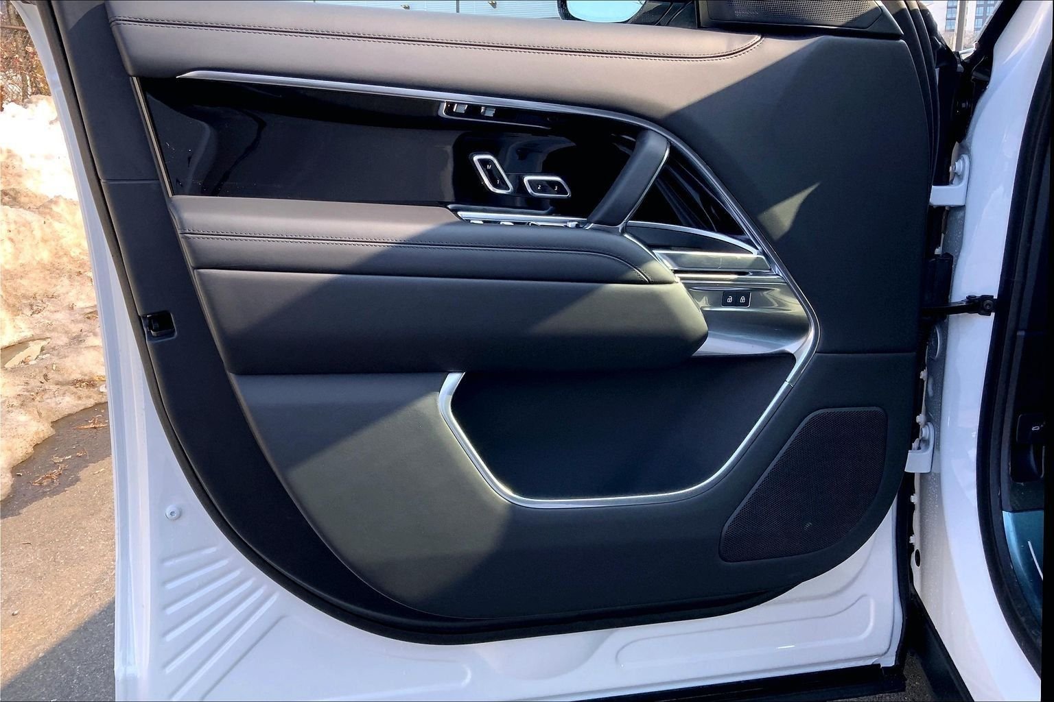 New 2026 Land Rover Range Rover SE AWD/4WD image 10