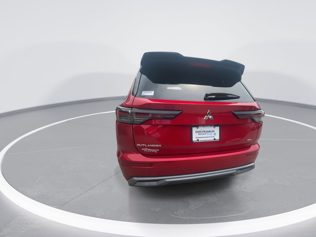 New 2026 Mitsubishi Outlander SEL FWD image 7