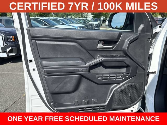 Used 2024 Toyota Tacoma TRD Off-Road AWD/4WD image 13