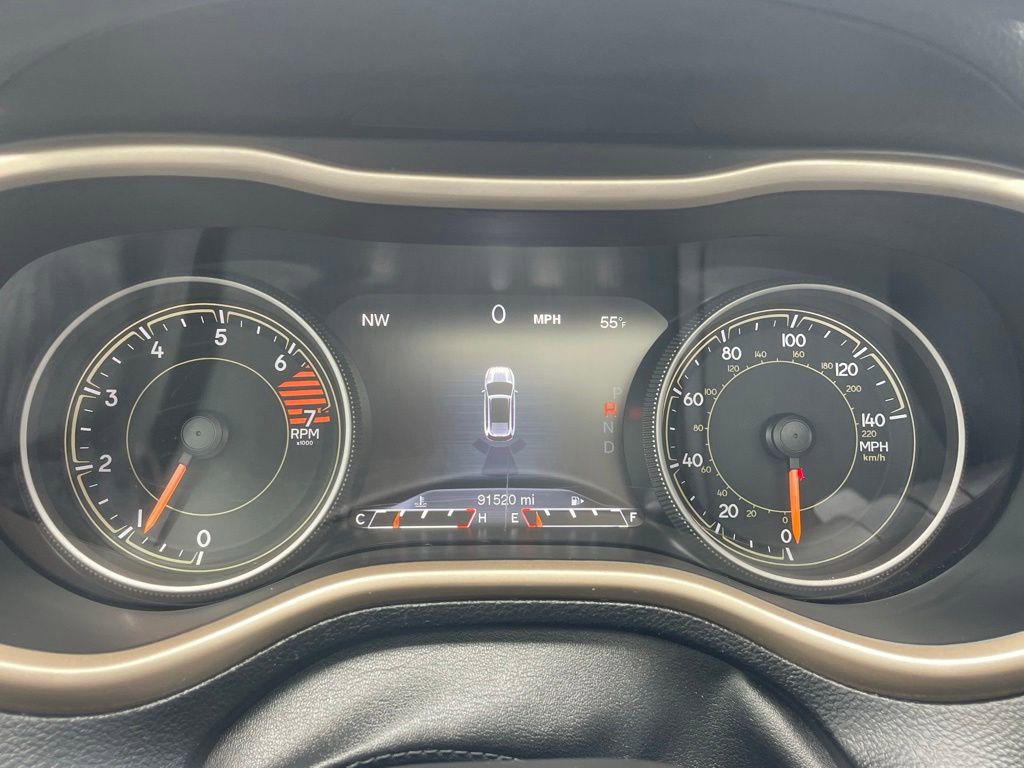 Certified 2018 Jeep Cherokee Limited w/ Trailer Tow Group AWD/4WD image 41