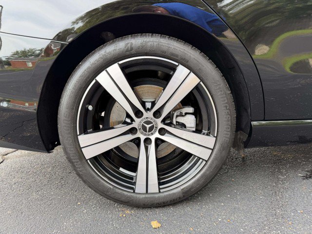Certified 2026 Mercedes-Benz C 300 4MATIC Sedan image 31