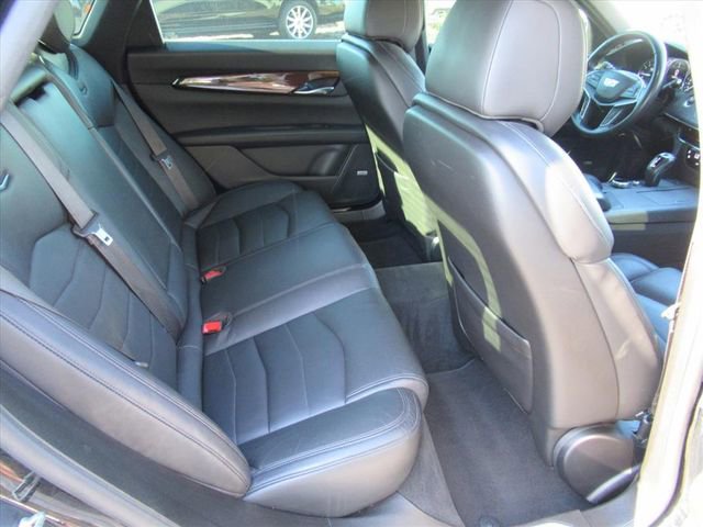 Used 2020 Cadillac CT6 Luxury image 28