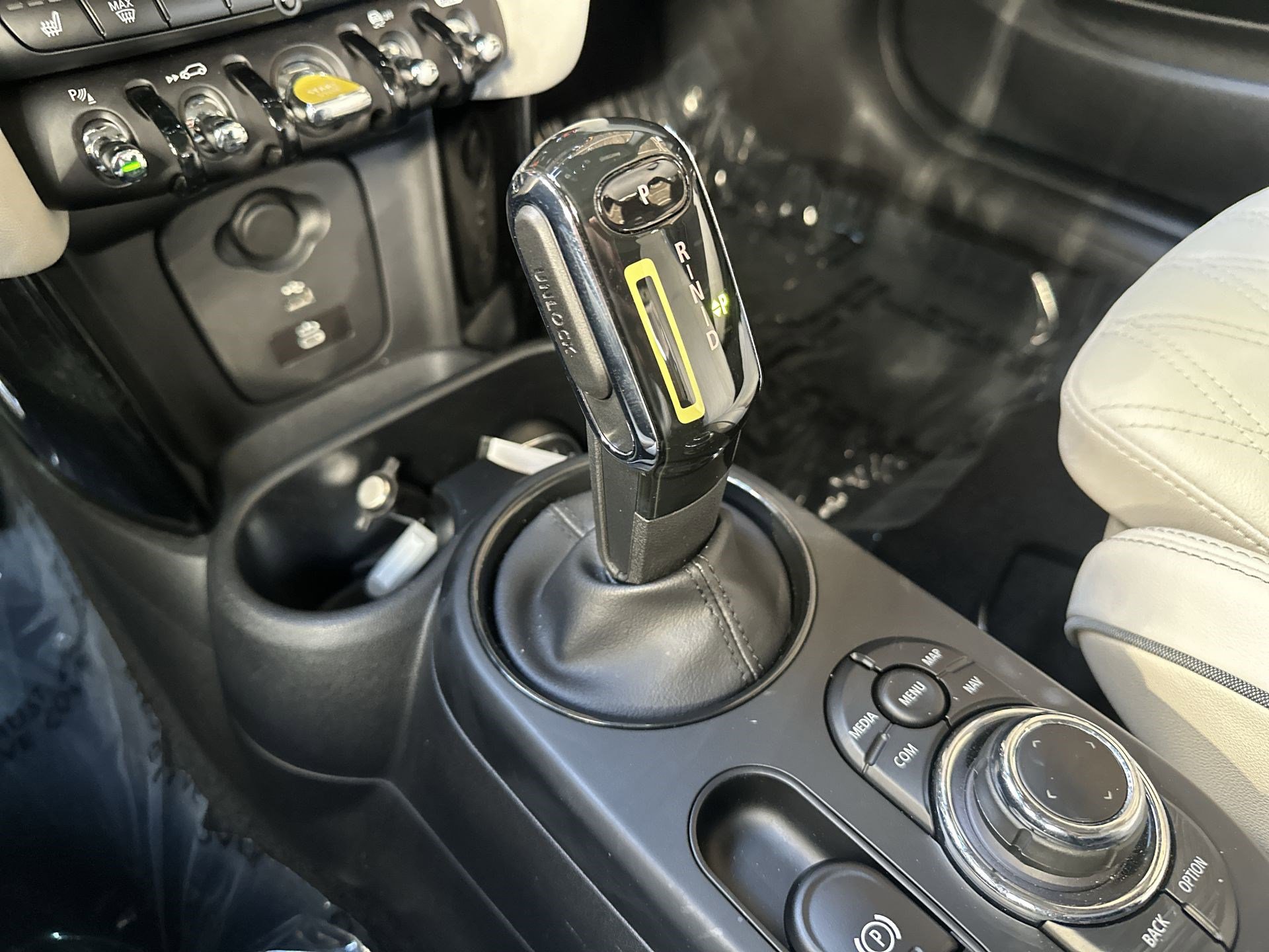 Used 2023 MINI Cooper SE image 22