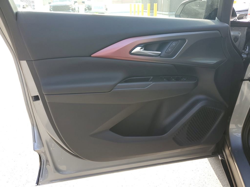 New 2026 Chevrolet Equinox EV RS image 20