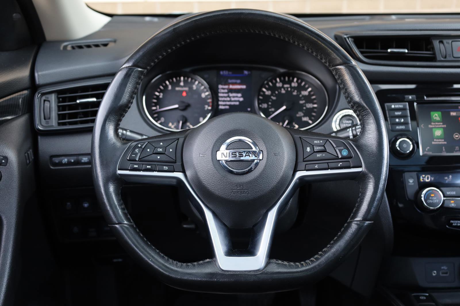 Used 2018 Nissan Rogue SL w/ Premium Package AWD/4WD image 34
