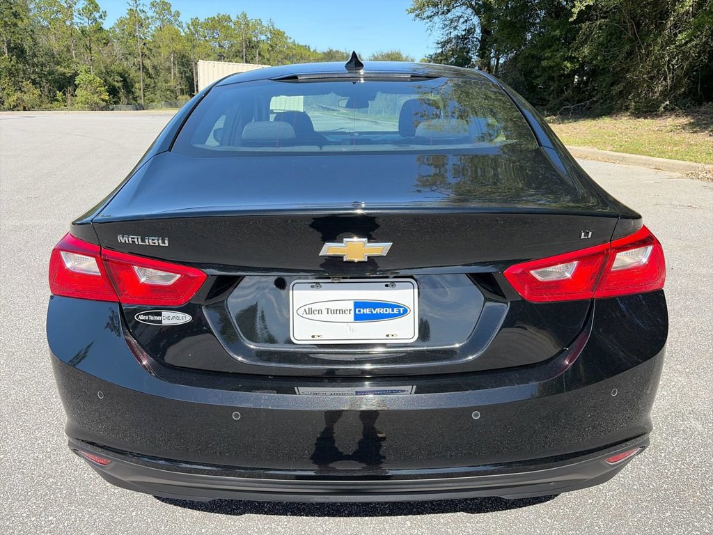 Used 2025 Chevrolet Malibu LT FWD image 5