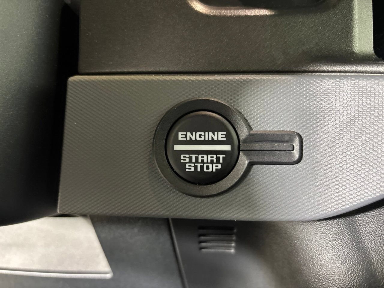 Used 2024 Ford Bronco Big Bend AWD/4WD image 17