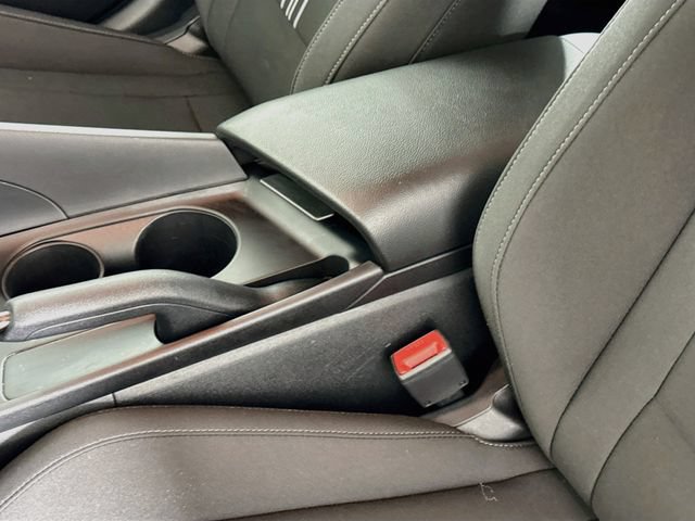 Certified 2025 Hyundai Elantra Sport FWD image 36