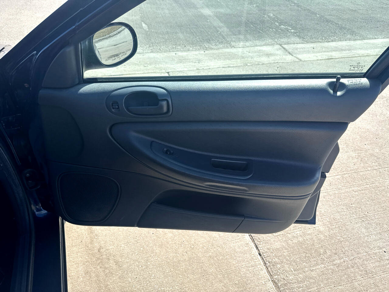 Used 2006 Dodge Stratus SXT image 15