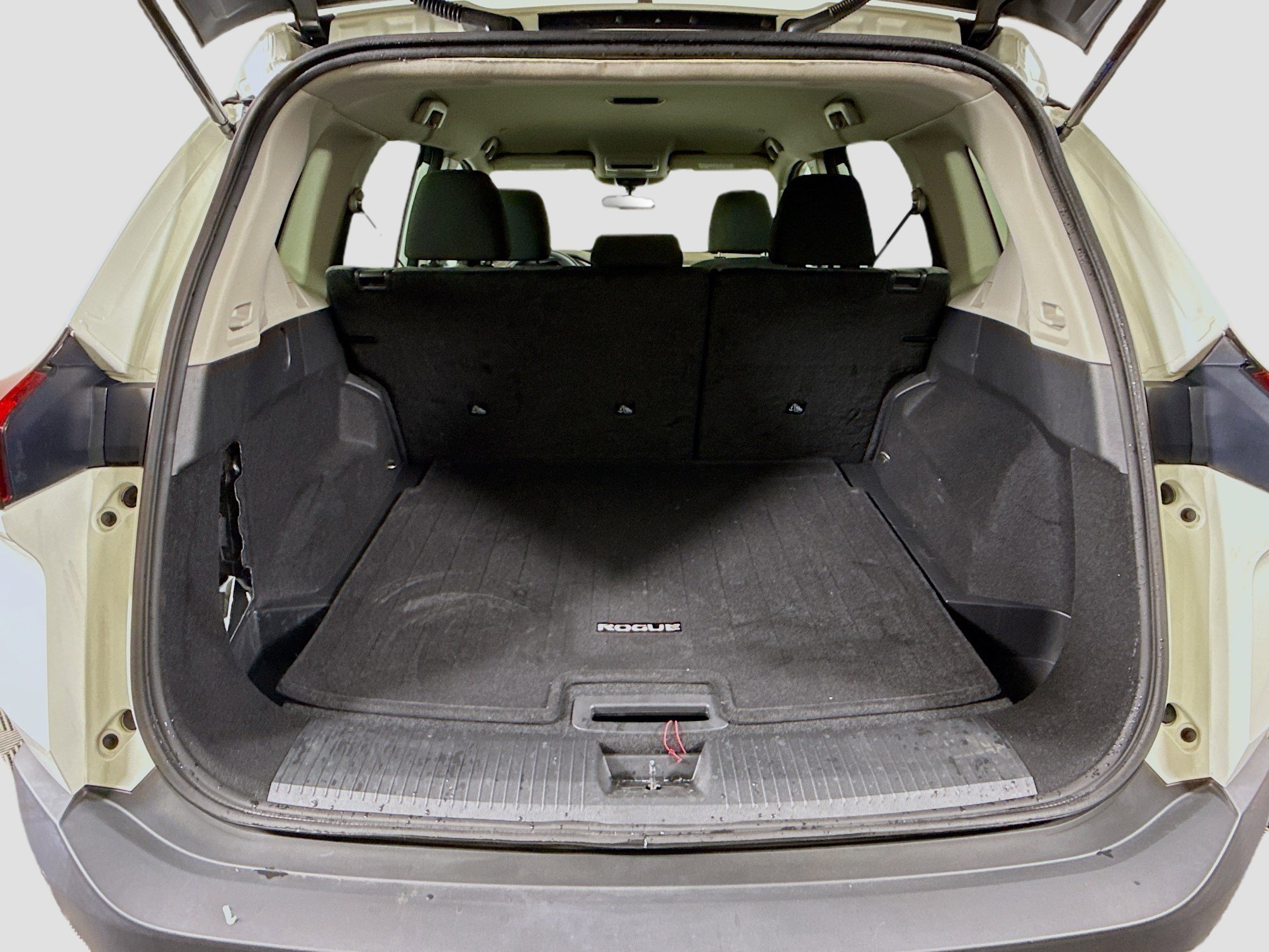 Used 2022 Nissan Rogue S AWD/4WD image 35