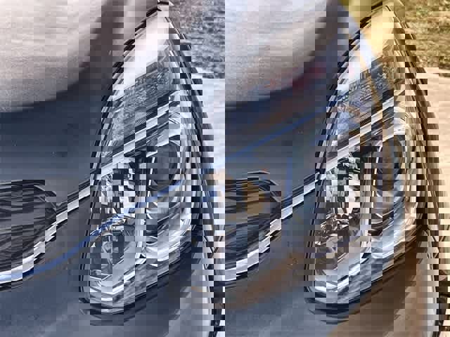 Used 2017 Chevrolet Equinox LS image 24