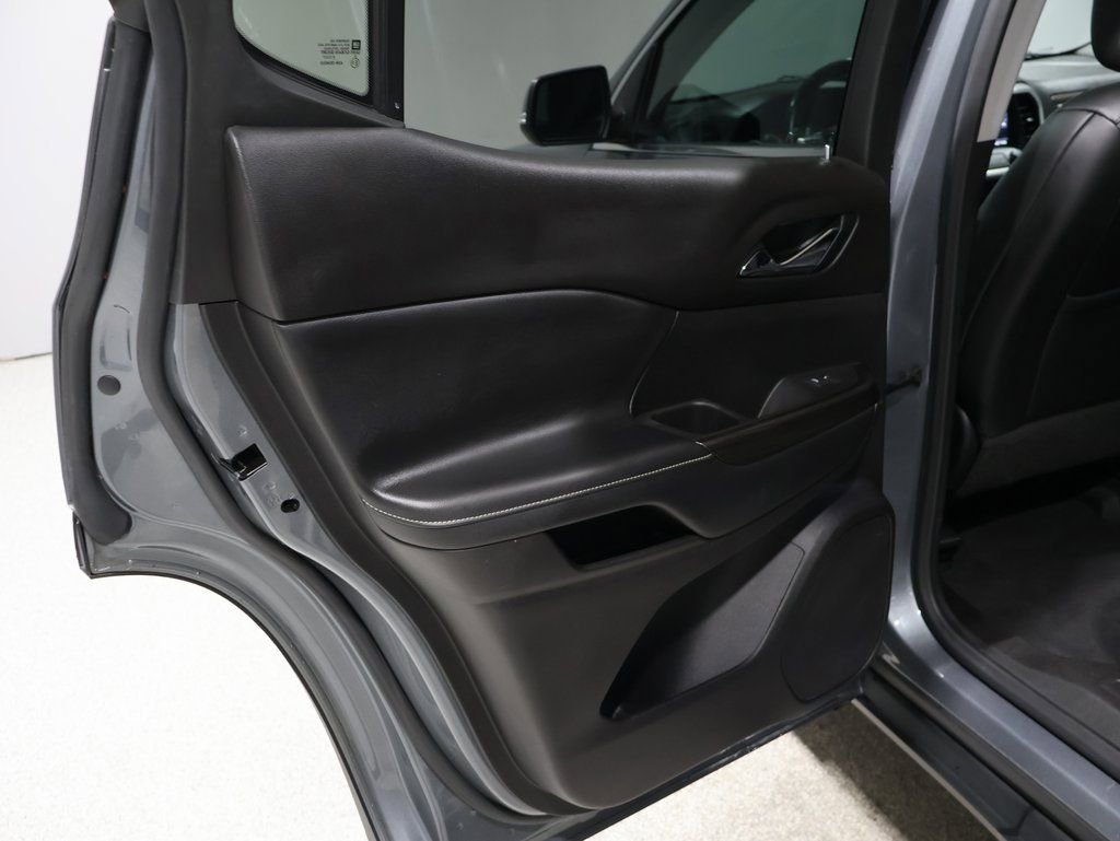 Used 2020 GMC Acadia SLT image 17