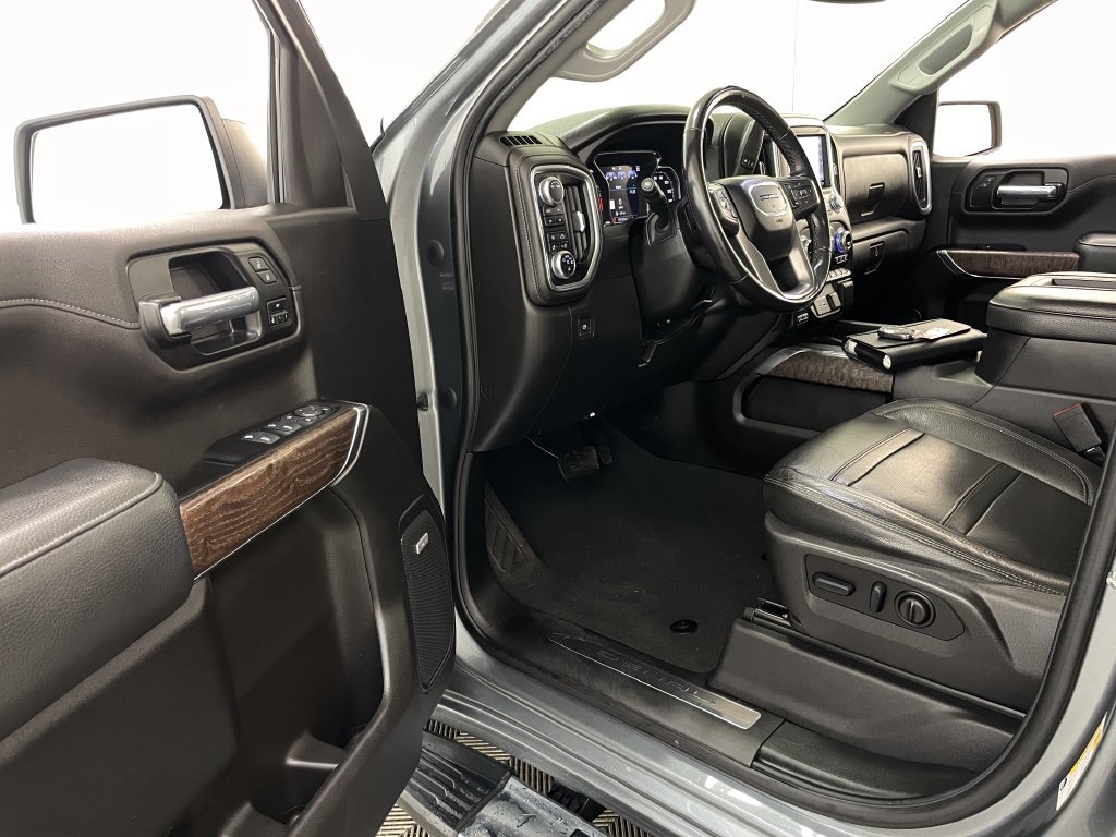 Certified 2022 GMC Sierra 1500 Denali w/ Driver Alert Package II AWD/4WD image 29