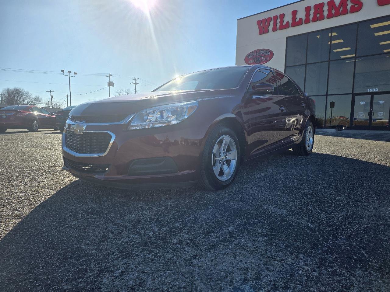 Used 2015 Chevrolet Malibu LT FWD image 3