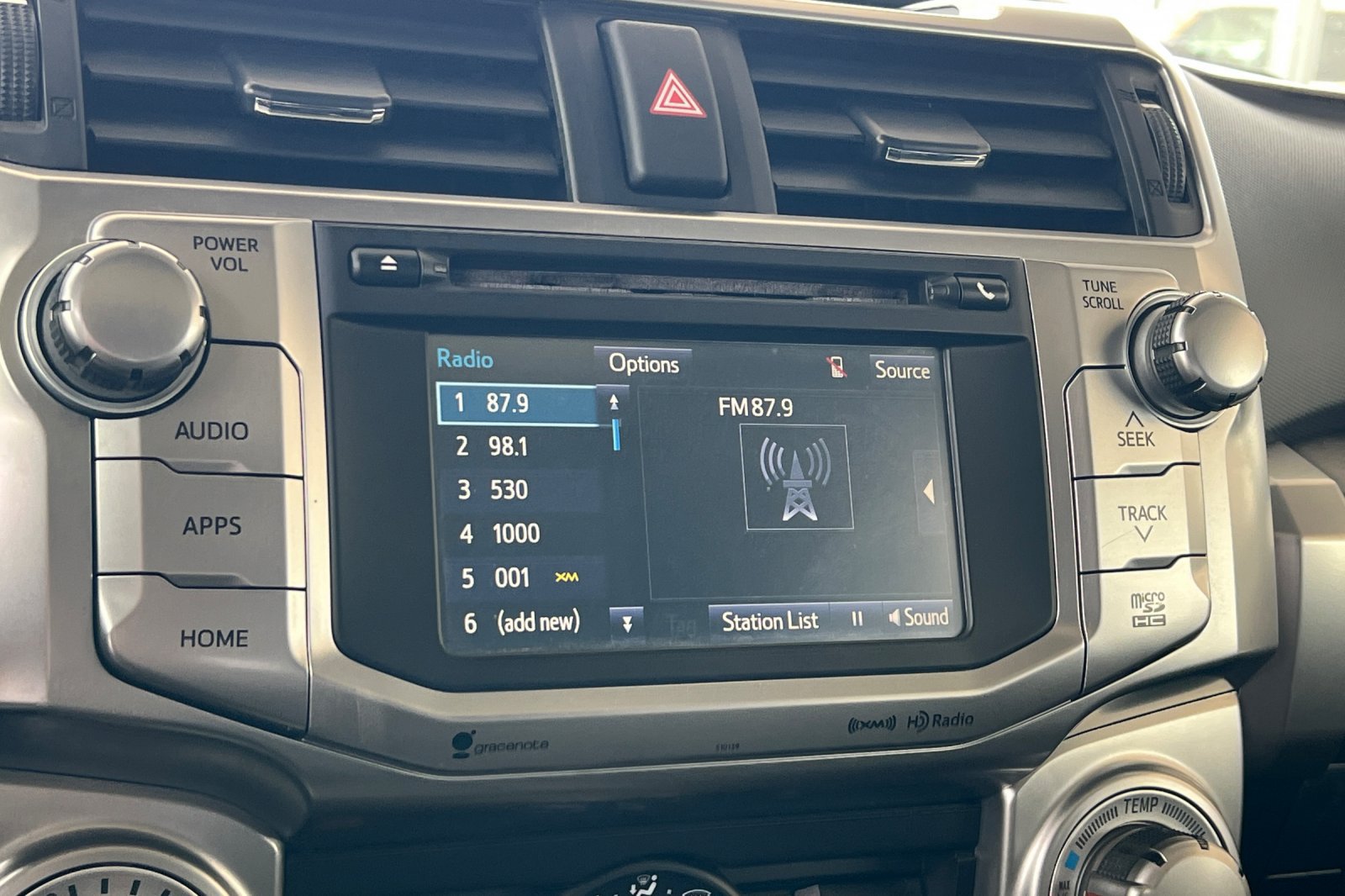 Certified 2018 Toyota 4Runner SR5 Premium AWD/4WD image 18