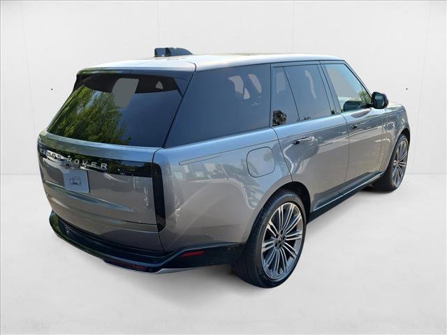 New 2025 Land Rover Range Rover SE image 5