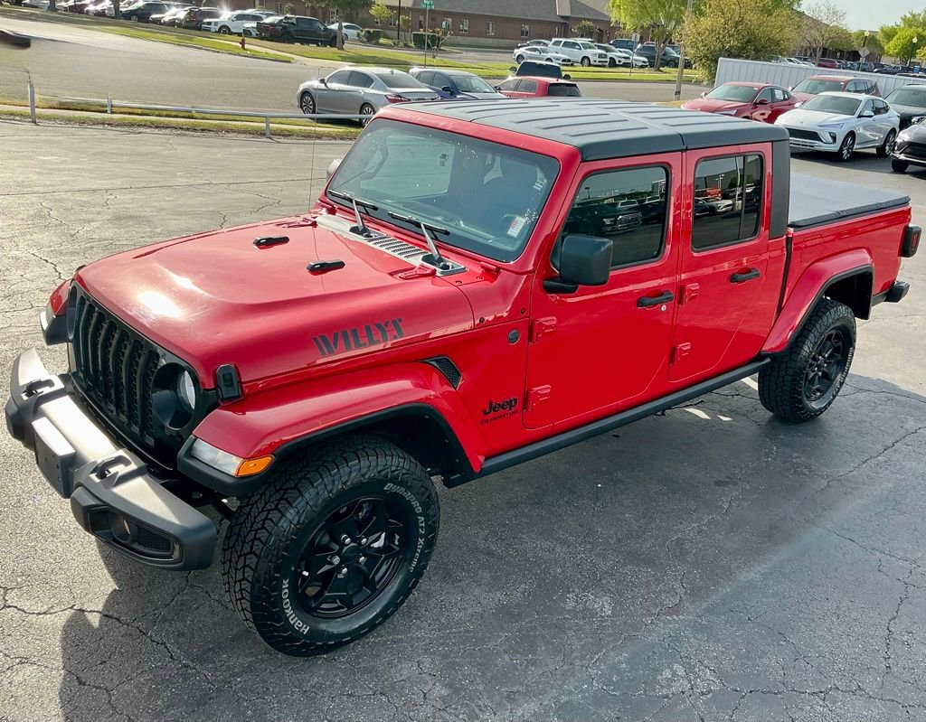Used 2022 Jeep Gladiator Willys image 4