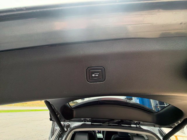 Used 2021 Buick Enclave Premium w/ Surround and Sites Package AWD/4WD image 27