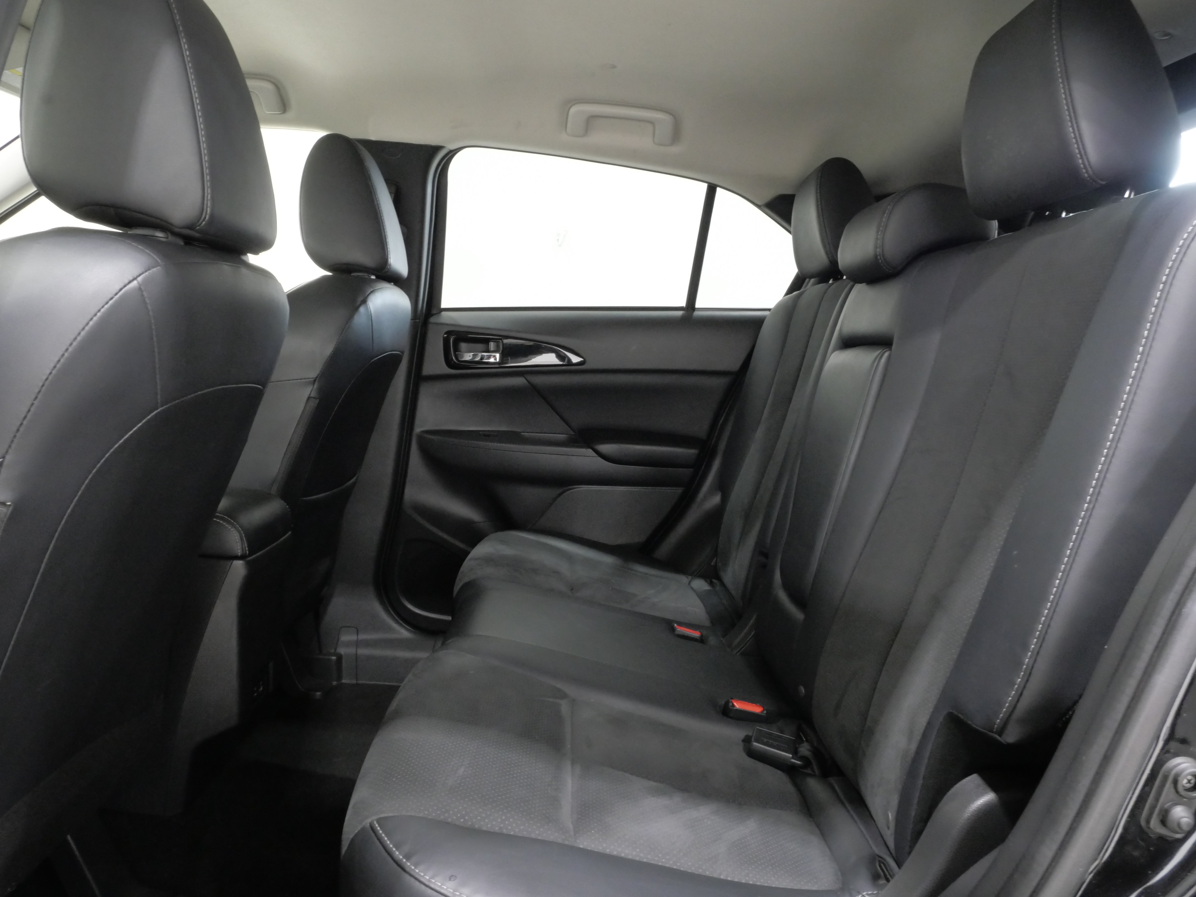 Used 2024 Mitsubishi Eclipse Cross SE AWD/4WD image 19
