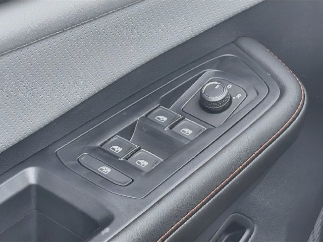New 2026 Volkswagen Atlas Peak Edition AWD/4WD image 17