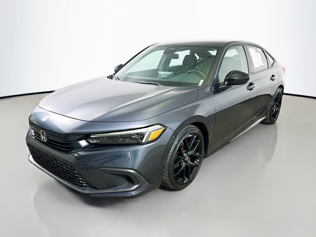 Used 2023 Honda Civic Sport image 3