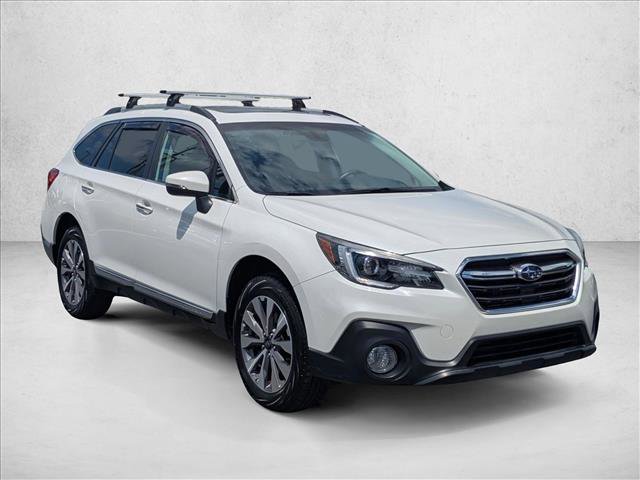 Used 2018 Subaru Outback 2.5i Touring w/ Popular Package #3 AWD/4WD image 3