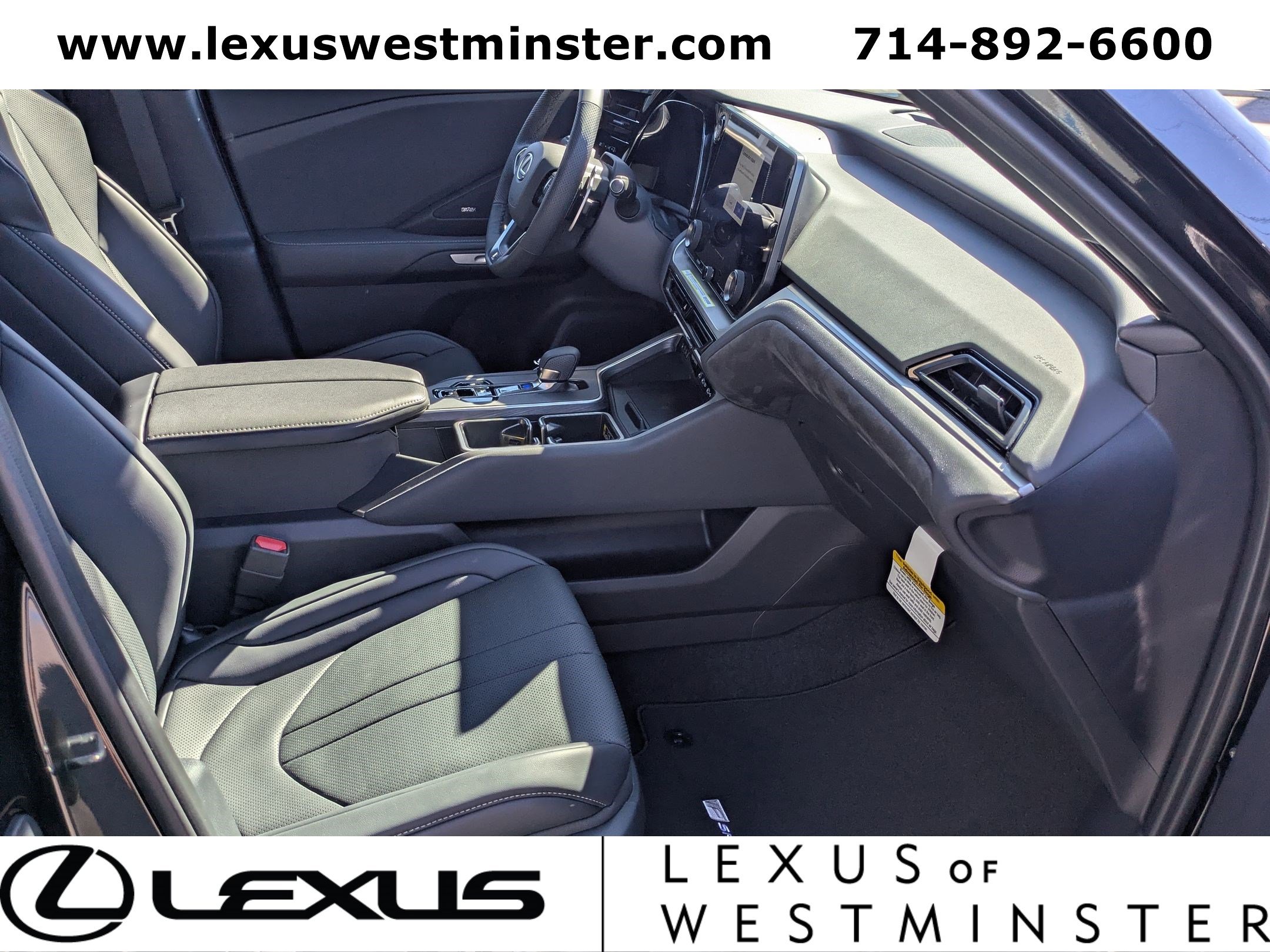 New 2026 Lexus TX 500h AWD image 5