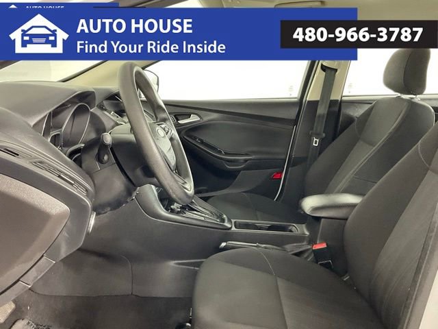 Used 2018 Ford Focus SE image 11