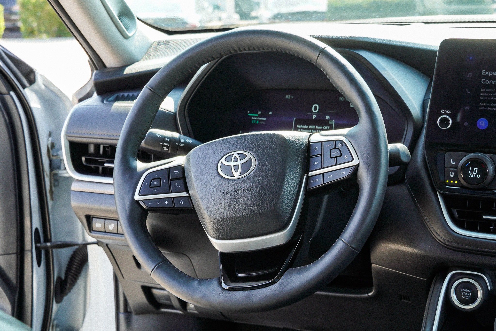 Certified 2025 Toyota Grand Highlander AWD image 36