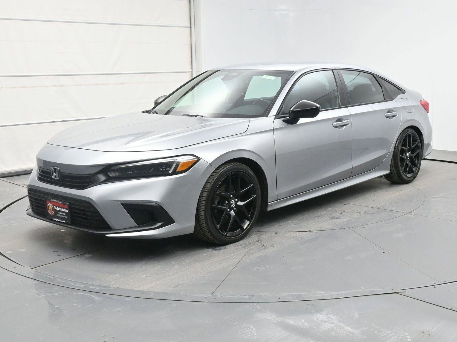 Used 2022 Honda Civic Sport image 1