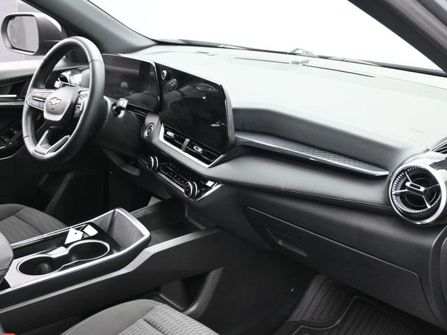 Used 2025 Chevrolet Equinox LT image 28