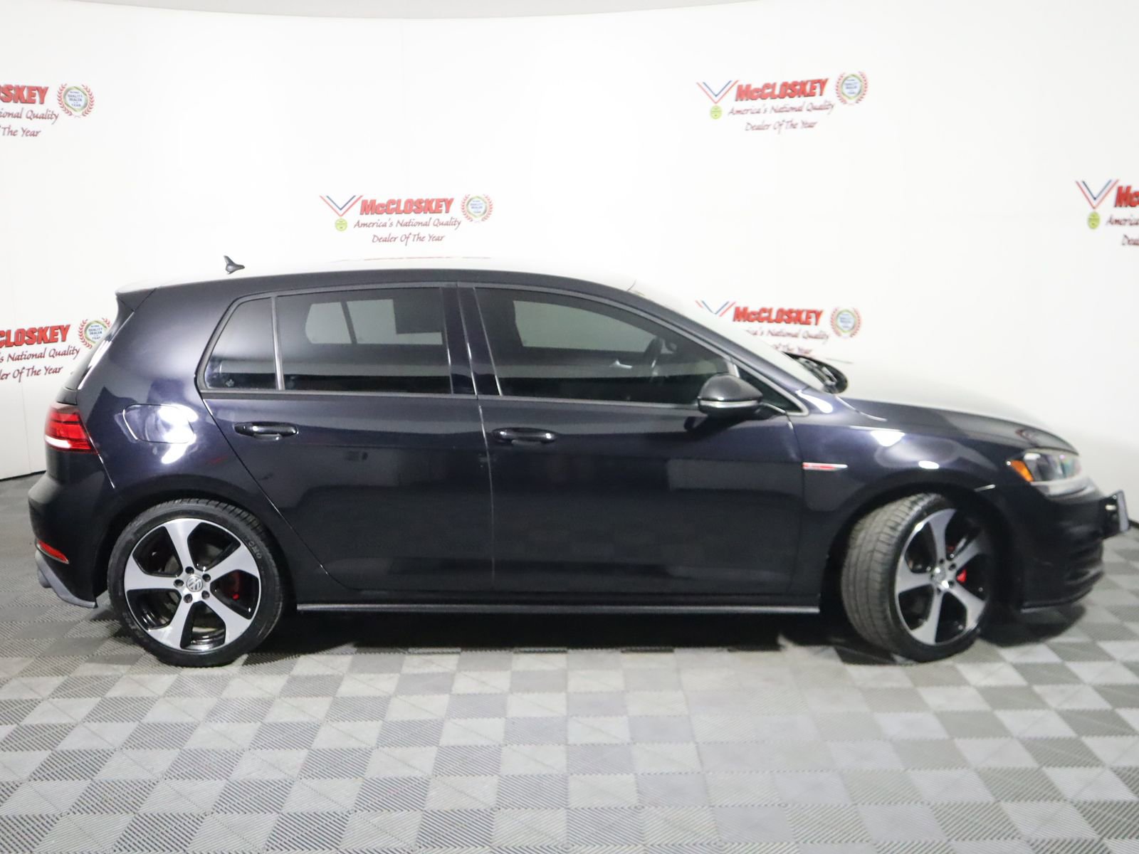 Used 2018 Volkswagen GTI S image 3