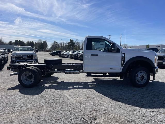 New 2026 Ford F550 4x4 Regular Cab Super Duty image 2