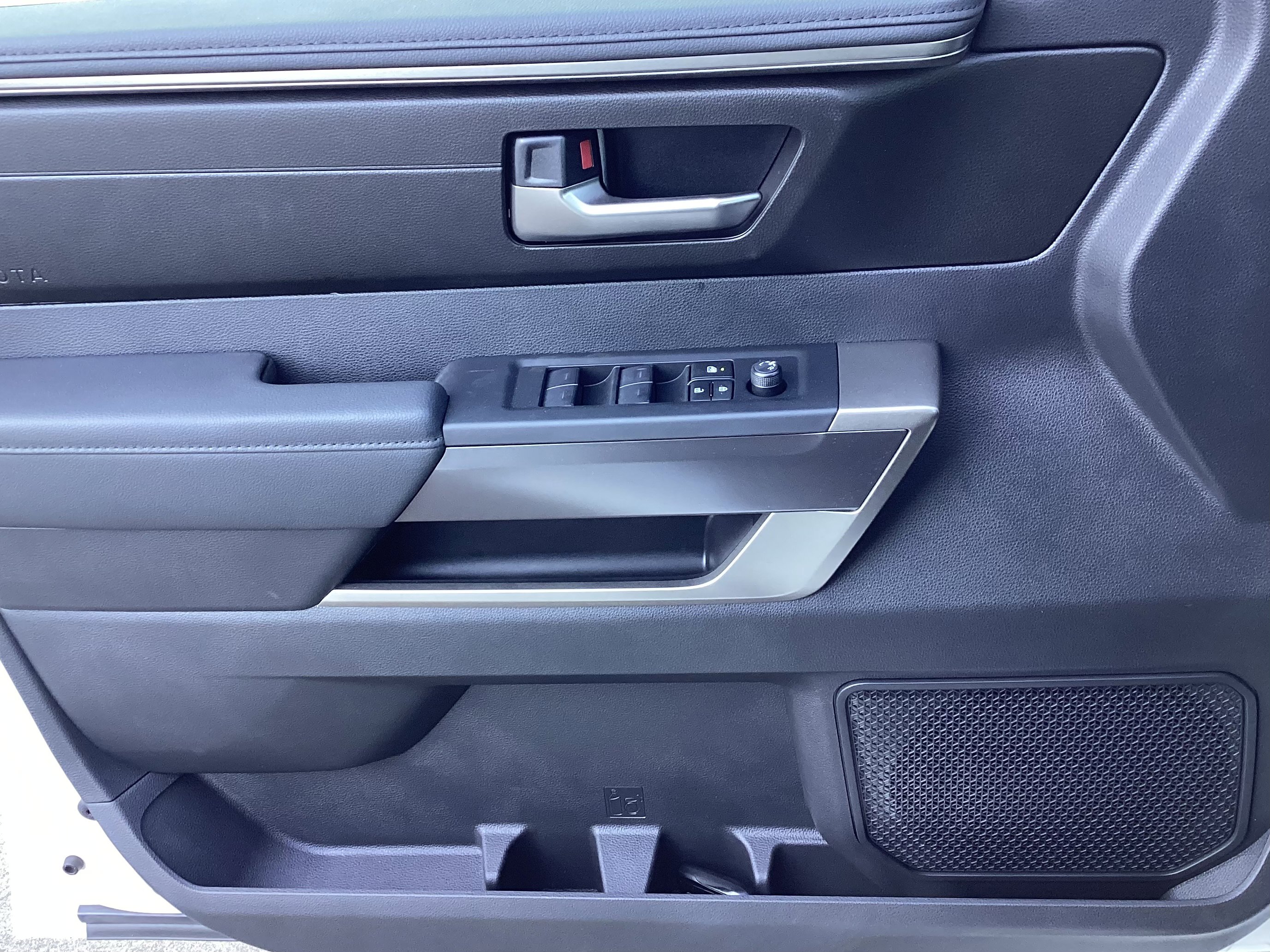 New 2026 Toyota Tundra SR5 image 28