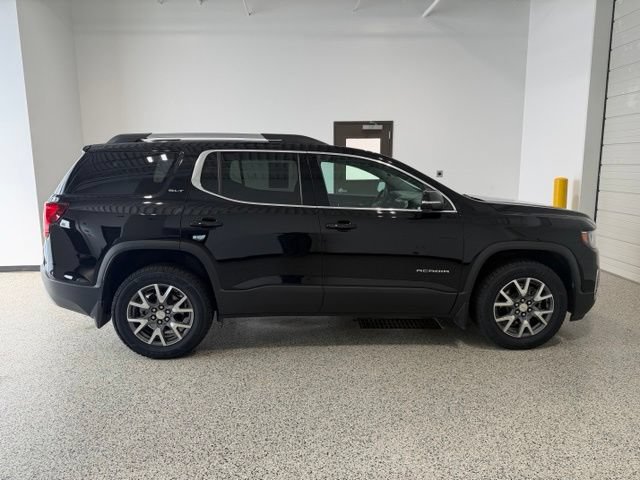 Used 2023 GMC Acadia SLT AWD/4WD image 35