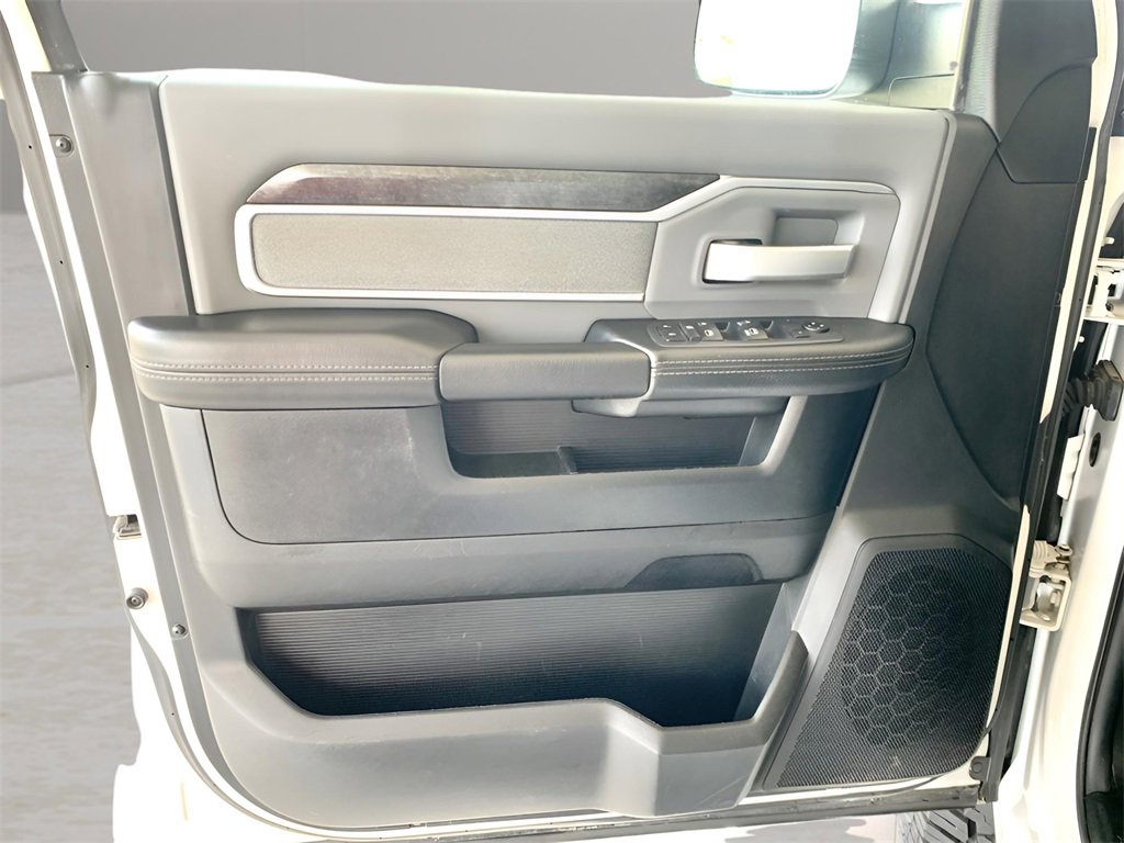 Used 2020 RAM 2500 Big Horn image 13