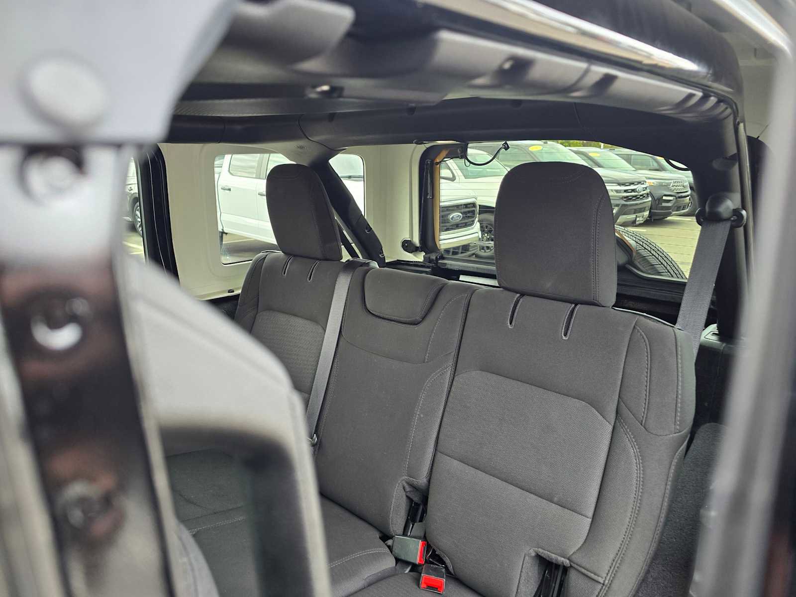 Used 2023 Jeep Wrangler Sport S image 20