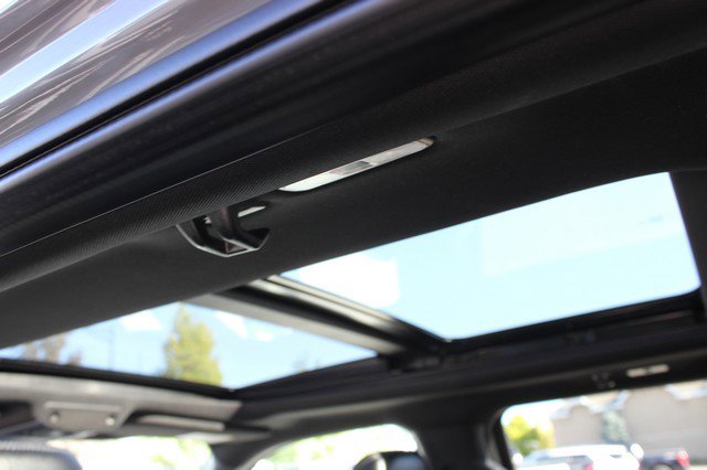 Used 2020 Ford F150 Lariat w/ Equipment Group 502A Luxury image 11