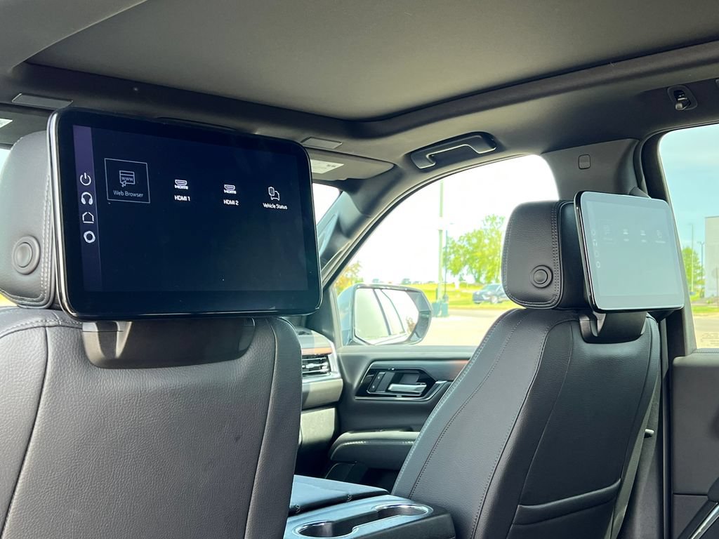 New 2025 GMC Yukon XL Denali w/ Denali Reserve Package AWD/4WD image 7