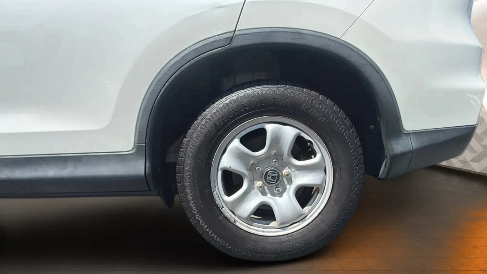 Used 2016 Honda CR-V LX image 18