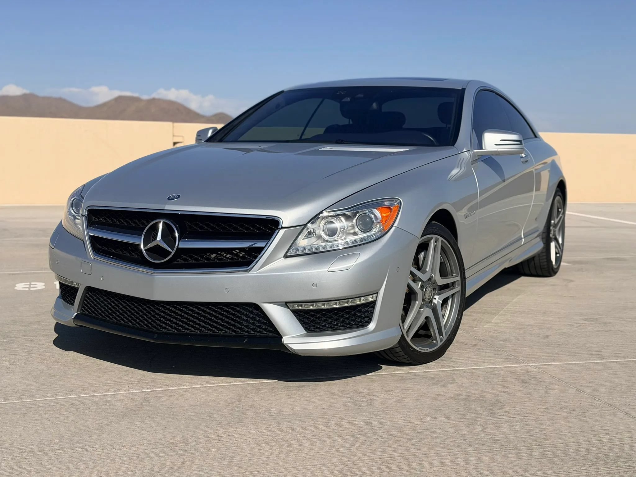 Used 2012 Mercedes-Benz CL 63 AMG image 6
